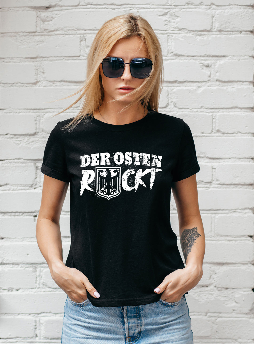 Der Osten rockt Damen T-Shirt | Ostdeutschland DDR Zone