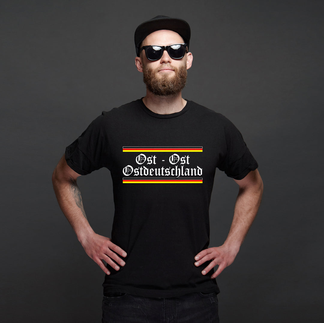 Ost – Ost Ostdeutschland T-Shirt | DDR Heimat Oldschool